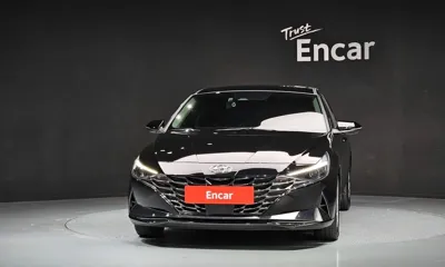 Hyundai Avante 2021, 109378 км, за 8126.86 USD
