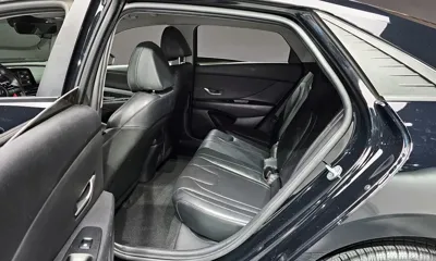 Hyundai Avante 2021, 109378 км, за 8126.86 USD - фото 12