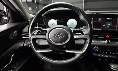 Hyundai Avante 2021, 109378 км, за 8126.86 USD - фото 13