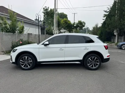 Audi Q5L 2022, 90000 км, за 23248.52 USD