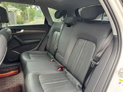 Audi Q5L 2022, 90000 км, за 23248.52 USD - фото 10