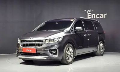 Kia Canival · 2019 год