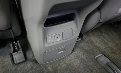 Kia Canival 2019, 114339 км, за 8208.47 USD - фото 29