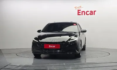Hyundai Avante 2023, 85983 км, за 11701.22 USD