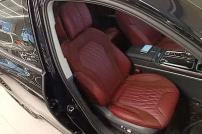 Hongqi HS5 2023, 8300 км, за 18954 USD - фото 15