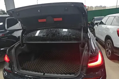 BMW 3 Series 2021, 56000 км, за 25526 USD - фото 27