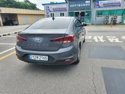 Hyundai Avante 2019, 79174 км, за 7306.03 USD