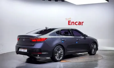 Kia K7 2016, 193493 км, за 4558.97 USD