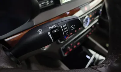 Kia K7 2016, 193493 км, за 4558.97 USD - фото 16