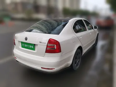 Skoda Octavia 2015, 126800 км, за 4269 USD - фото 6