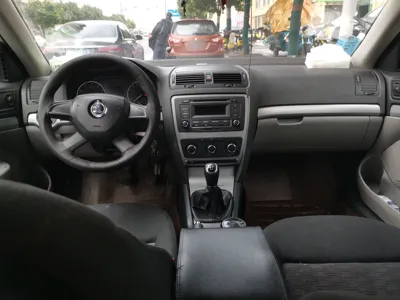 Skoda Octavia 2015, 126800 км, за 4269 USD - фото 10