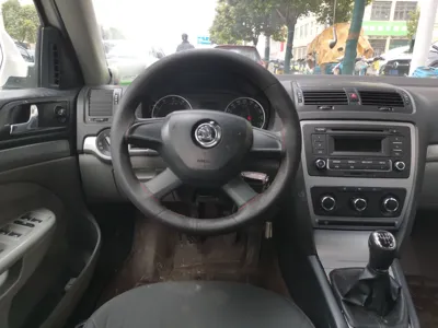 Skoda Octavia 2015, 126800 км, за 4269 USD - фото 11
