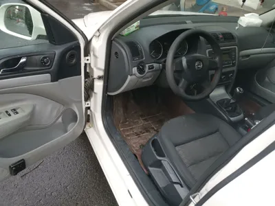 Skoda Octavia 2015, 126800 км, за 4269 USD - фото 17