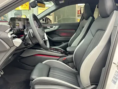 Audi 奥迪A5L