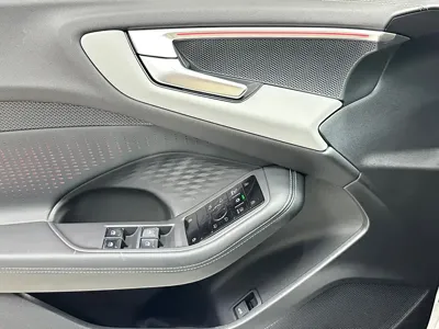 Audi 奥迪A5L
