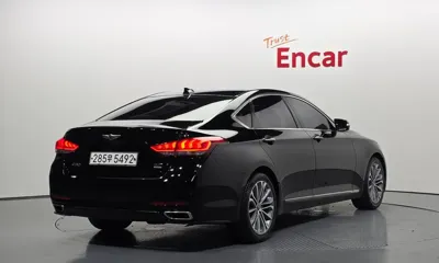 Hyundai Genesis 2016, 120818 км, за 5070.53 USD