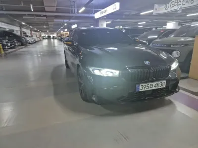 BMW 3-Series 2024, 30165 км, за 28298.23 USD