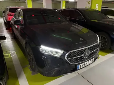 Mercedes-Benz E-Class 2025, 17000 км, за 28045.62 USD