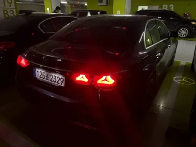 Mercedes-Benz E-Class 2025, 17000 км, за 28045.62 USD