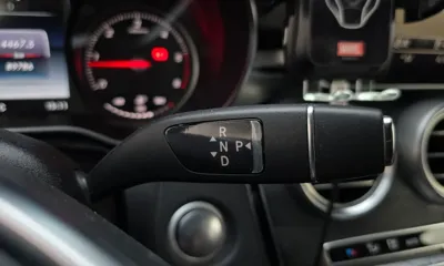 Mercedes-Benz C-Class 2018, 89786 км, за 32821.32 USD - фото 9