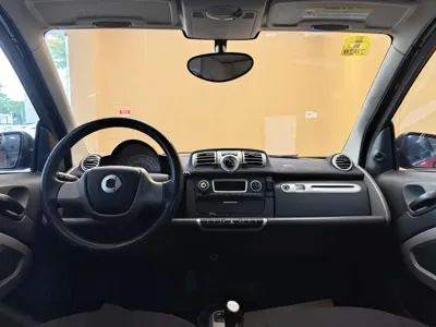 Smart Smart Fortwo 2011, 72800 км, за 2652.17 USD - фото 19
