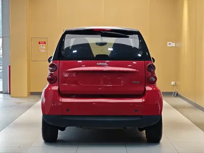 Smart Smart Fortwo 2011, 72800 км, за 2652.17 USD - фото 23