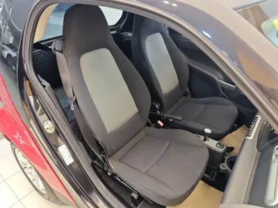 Smart Smart Fortwo 2011, 72800 км, за 2652.17 USD - фото 27