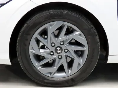 Hyundai Avante 2024, 75796 км, за 12406.46 USD