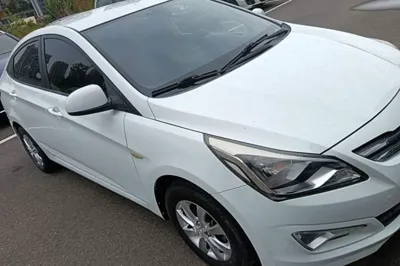 Hyundai Verna (older generation) 2014, 105000 км, за 4078 USD