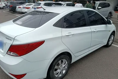 Hyundai Verna (older generation) 2014, 105000 км, за 4078 USD - фото 6