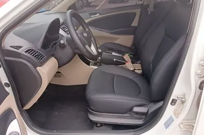 Hyundai Verna (older generation) 2014, 105000 км, за 4078 USD - фото 17