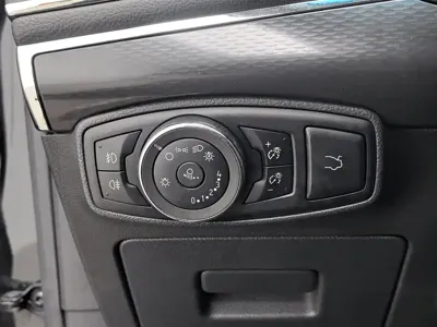 Ford Taurus 2017, 103600 км, за 6150.56 USD - фото 21
