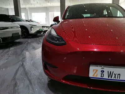 Tesla Model Y 2022, 61800 км, за 22918.61 USD