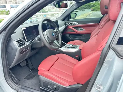 BMW i4 2024, 10000 км, за 36806.17 USD - фото 6