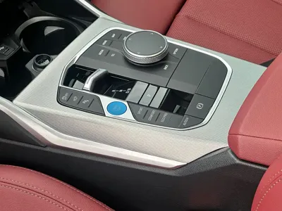 BMW i4 2024, 10000 км, за 36806.17 USD - фото 12