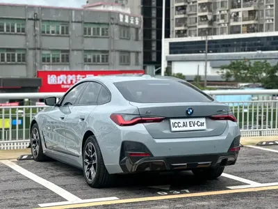 BMW i4 2024, 10000 км, за 36806.17 USD - фото 15