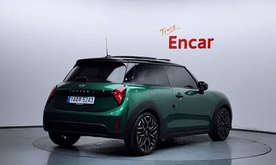 MINI Cooper 2025, 22535 км, за 19686.23 USD