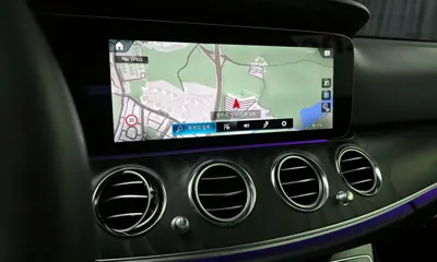 Mercedes-Benz E-Class 2023, 33206 км, за 23085.56 USD - фото 14