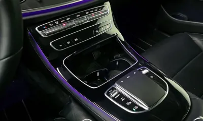Mercedes-Benz E-Class 2023, 33206 км, за 23085.56 USD - фото 17