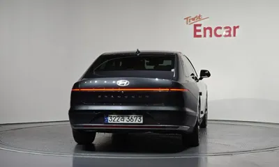 Hyundai Grandeur 2023, 54370 км, за 21793.36 USD