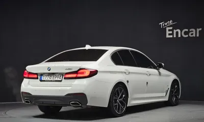 BMW 5-Series 2023, 39641 км, за 31582.42 USD