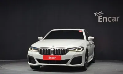 BMW 5-Series 2023, 39641 км, за 31582.42 USD