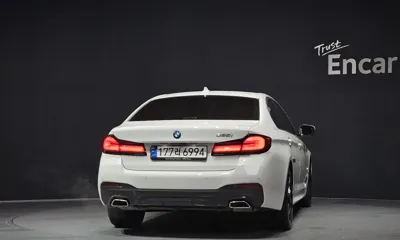 BMW 5-Series 2023, 39641 км, за 31582.42 USD