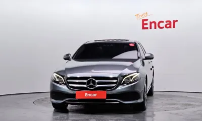 Mercedes-Benz E-Class 2018, 96406 км, за 14469.77 USD