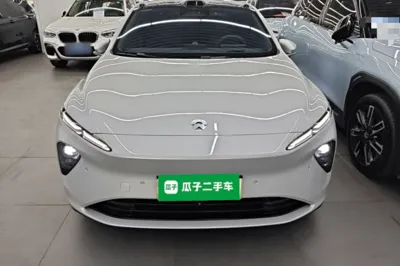 Nio ET7 2023, 54700 км, за 31148 USD