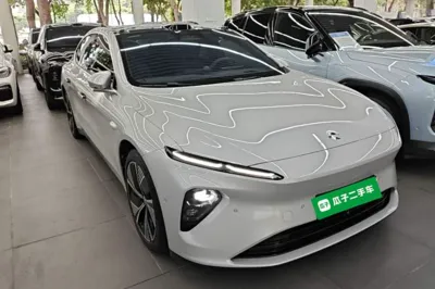 Nio ET7 2023, 54700 км, за 31148 USD