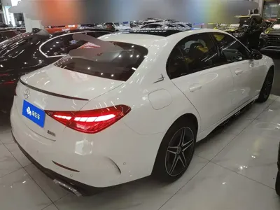 Mercedes-Benz C-Class 2024, 10100 км, за 32591.14 USD