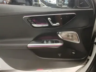 Mercedes-Benz C-Class 2024, 10100 км, за 32591.14 USD - фото 7