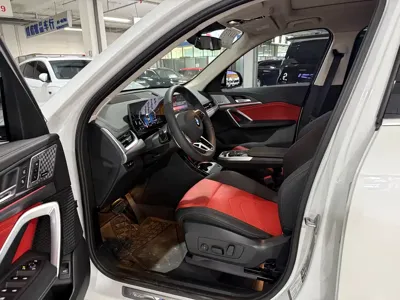 BMW X1 2025, 1000 км, за 29134.22 USD - фото 7