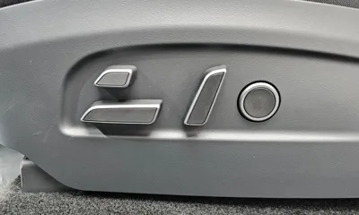 Tesla Model Y 2026, 10 км, за 47256.14 USD - фото 14